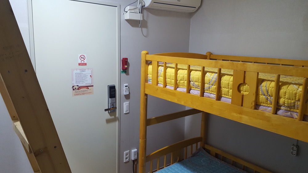 Sopoong Guesthouse Μπουσάν Εξωτερικό φωτογραφία